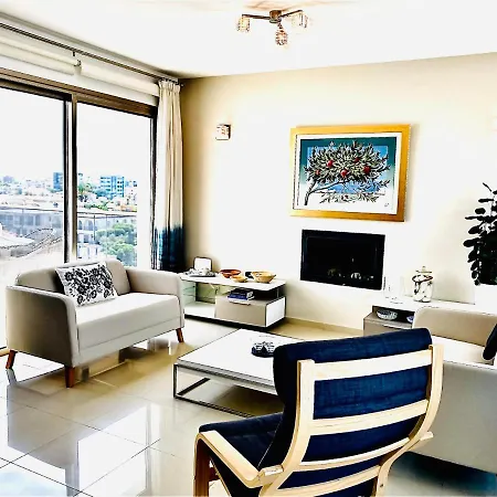 公寓 The Penthouse 401