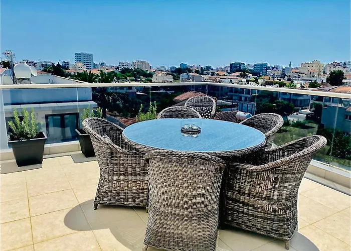 The Penthouse 401 Apartment Larnaca