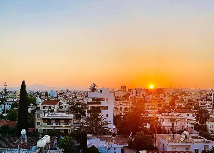 Daire The Penthouse 401 *